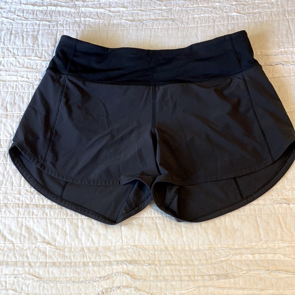 Women’s Lululemon Speed Up Mid-Rise Lined Short 4"